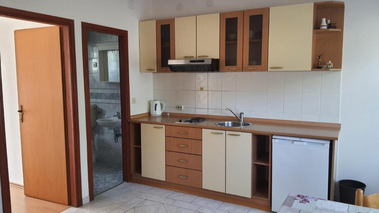 Apartments Irena Božava 外观 照片